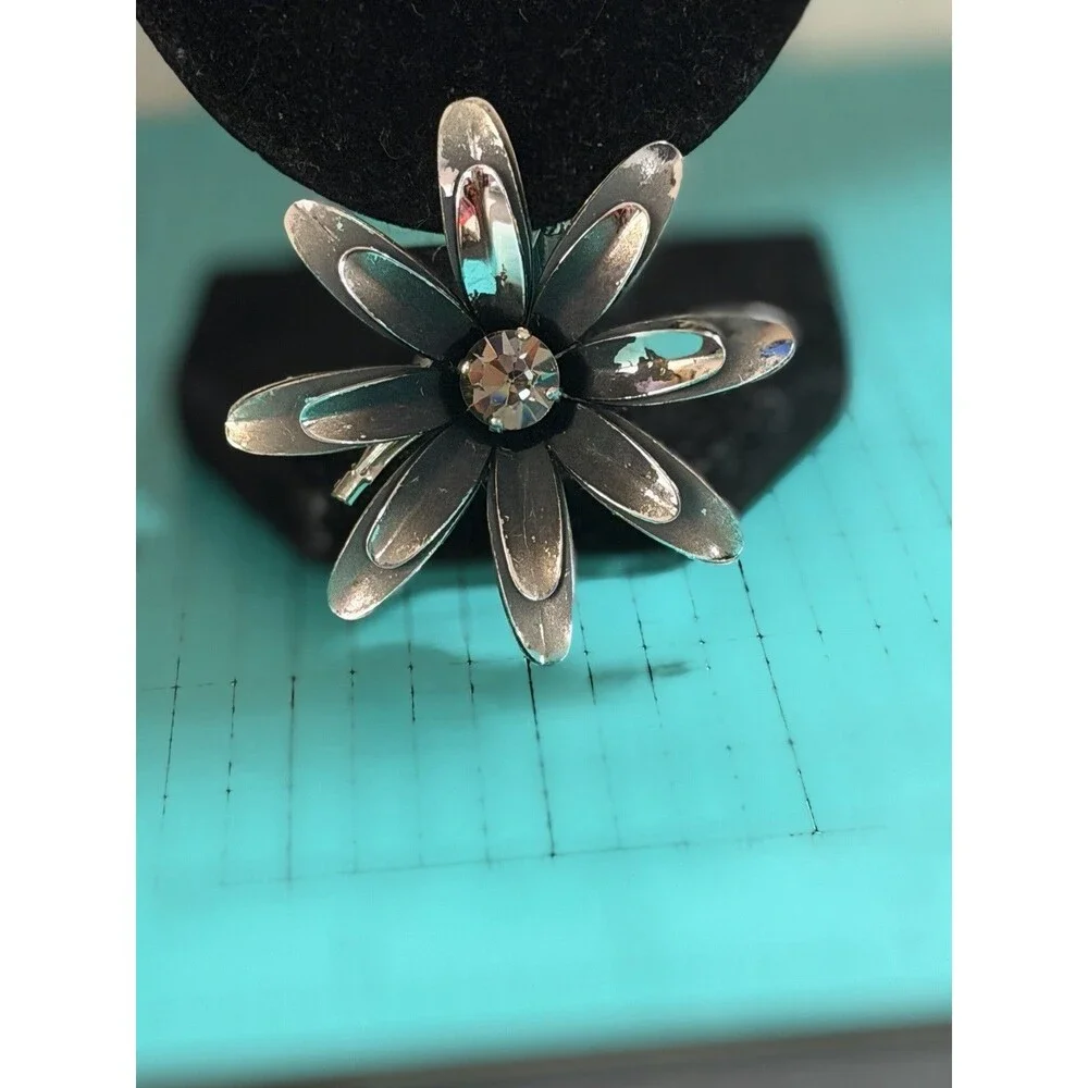 Signed CORO Flower Gray Matte Enamel Rhinestone Silver Tone Brooch